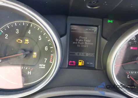 2011 Jeep Grand Cherokee Laredo from USA, damaged, VIN 1J4RR4GG2BC519389